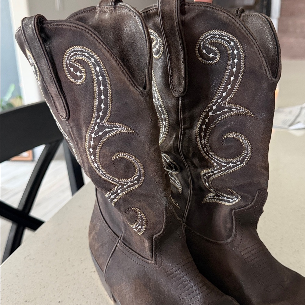 American Rag Cowboy Boots Brown Southern Country 8.5 Western - Picture 7 of 9